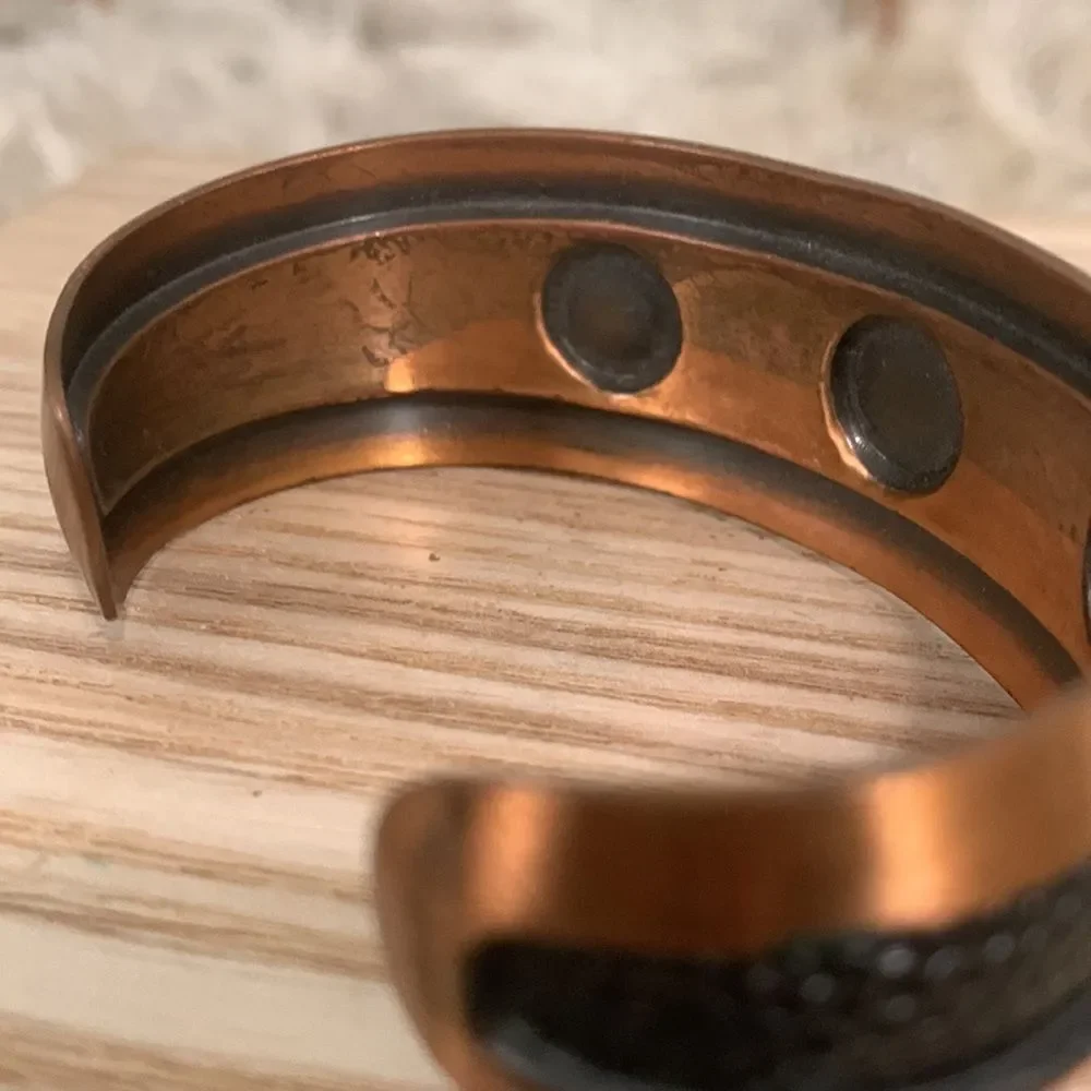 Vintage Copper Cuff Bracelet Marked Solid Copper‎